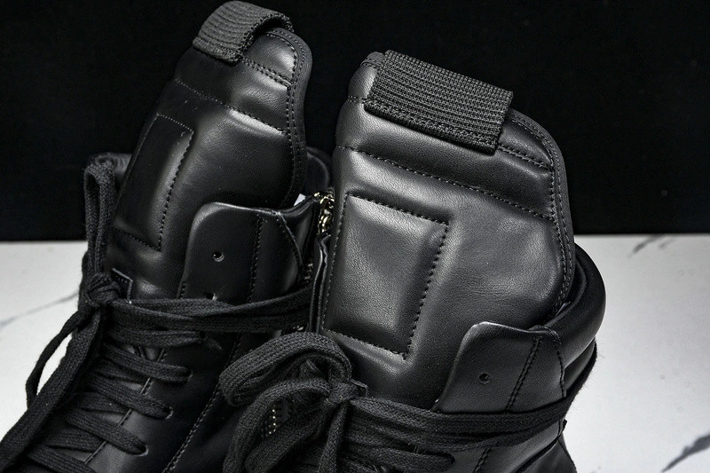Rick Owens Sneaker