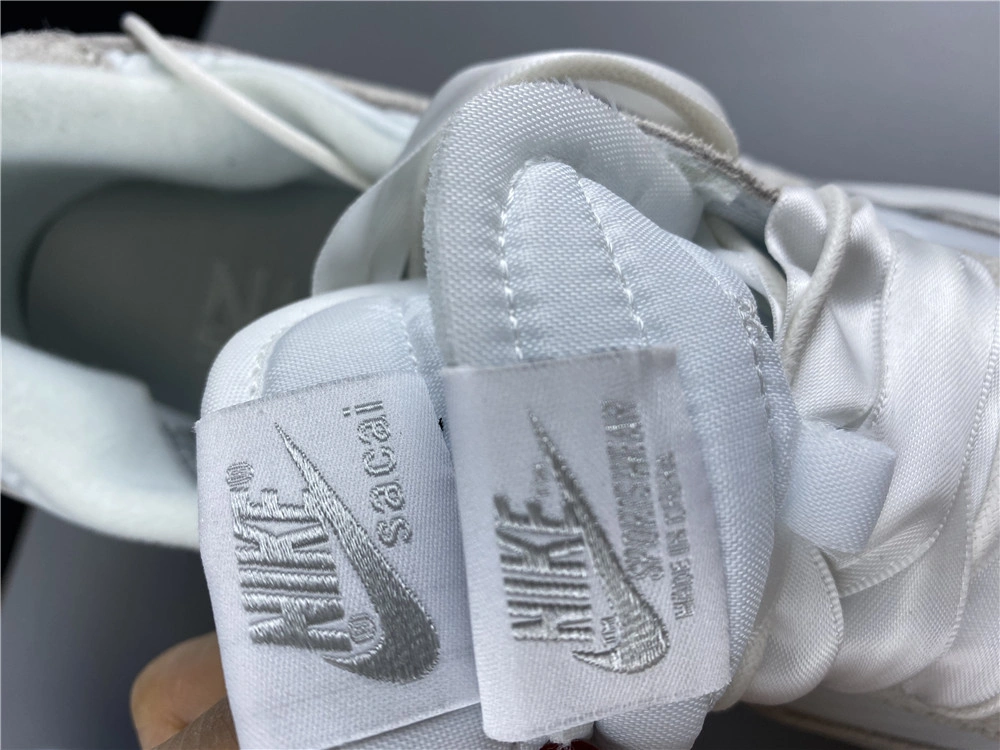 Sacai x Nike LVD Waffle  BV0073-101