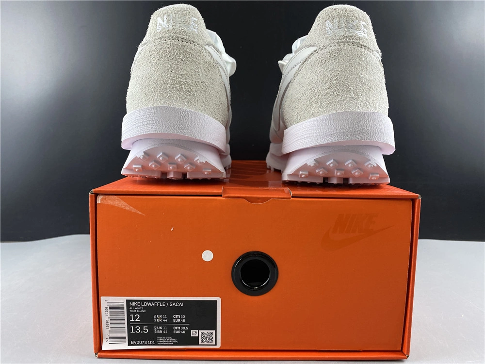 Sacai x Nike LVD Waffle  BV0073-101