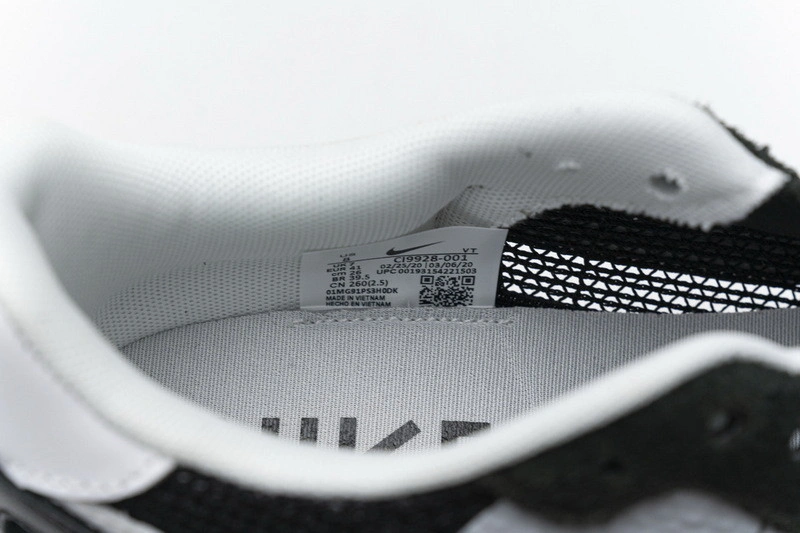 Sacai x Nike Pegasua Vaporfly Black White  CI9928 001