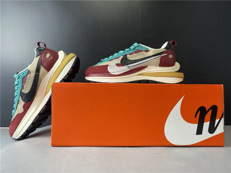 Sacai x Nike Pegasus VaporFly SP   CI9928 301