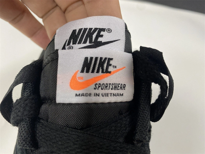 Sacai x Nike VaporWaffle   DD1875-001