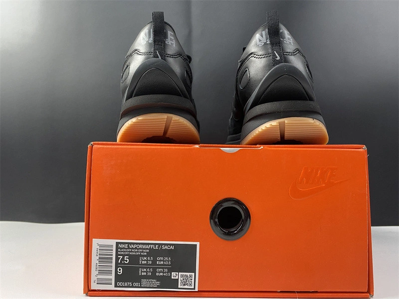 Sacai x Nike VaporWaffle   DD1875-001