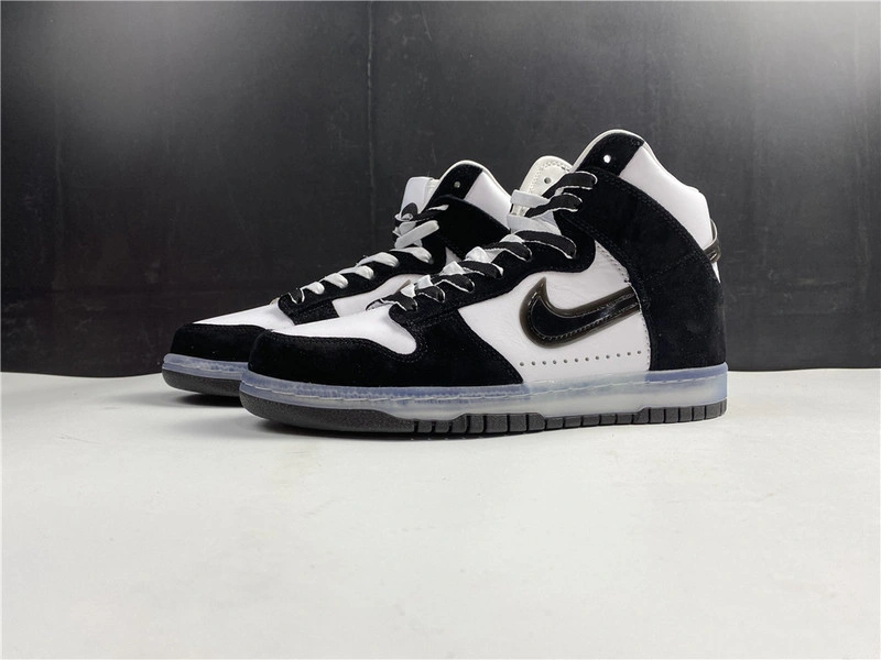 Slam Jam x Nike Dunk Hig Dunk    DA1639-101