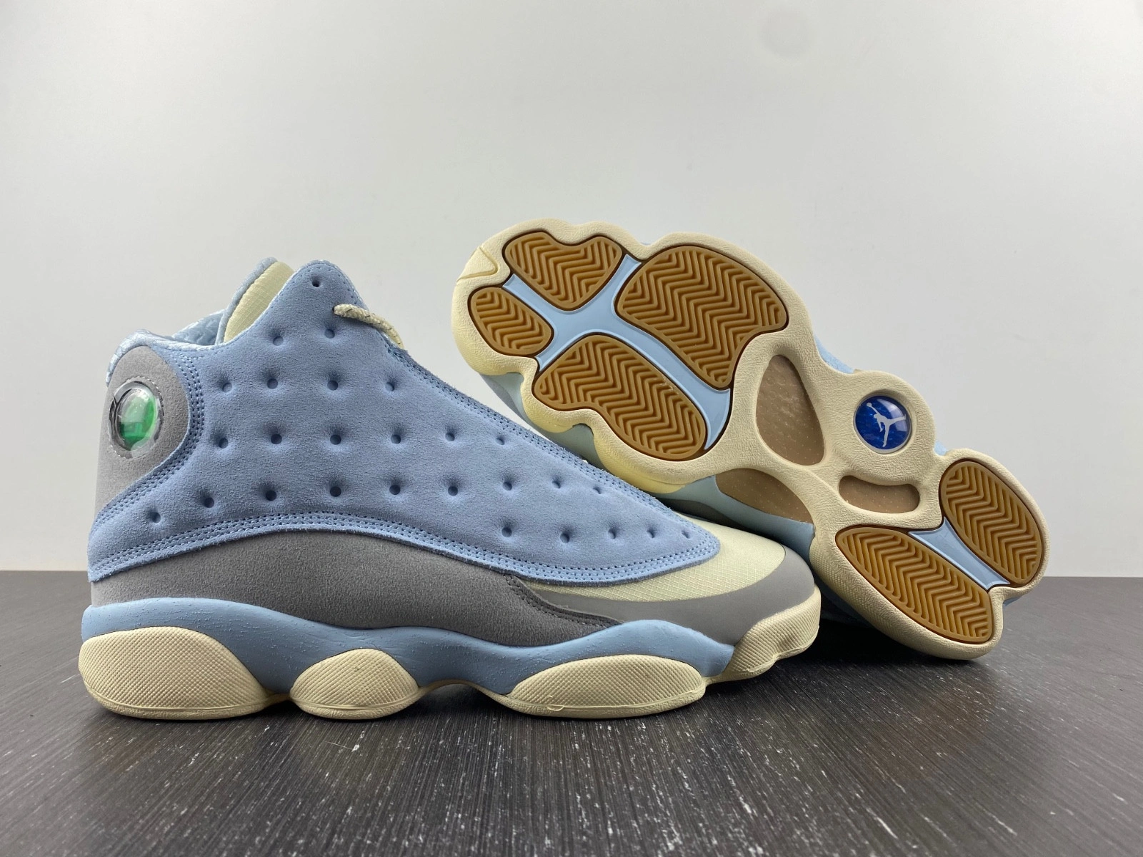 SoleFly X Jordan 13 DX5763 100