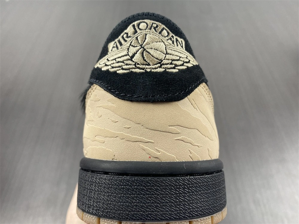 SoleFly x Air Jordan 1 Low DN3400-001