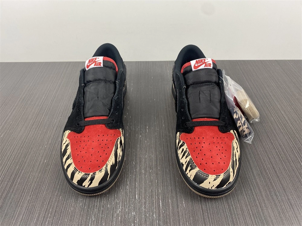 SoleFly x Air Jordan 1 Low DN3400-001