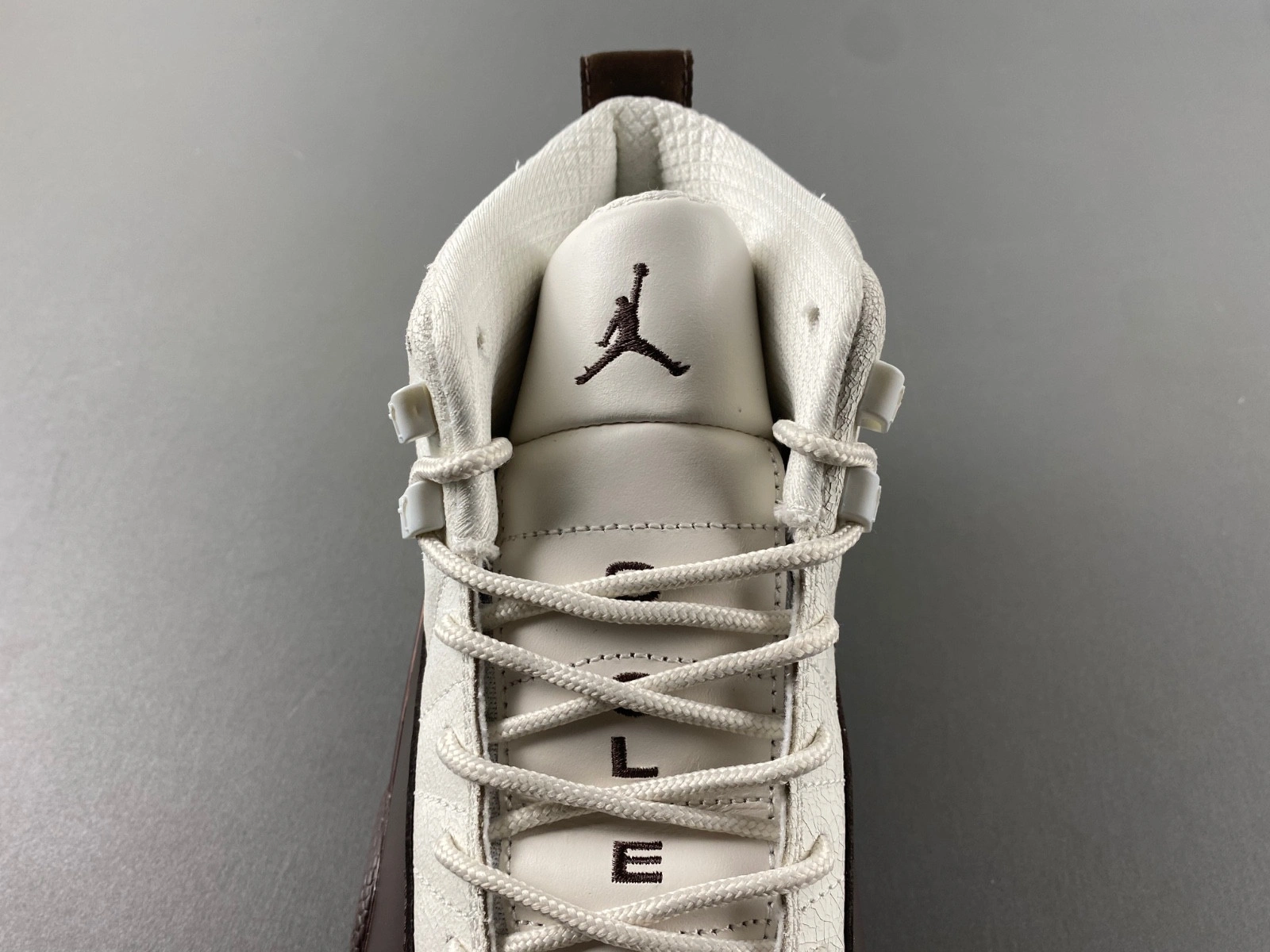 SoleFly x Air Jordan 12  FZ5026-100