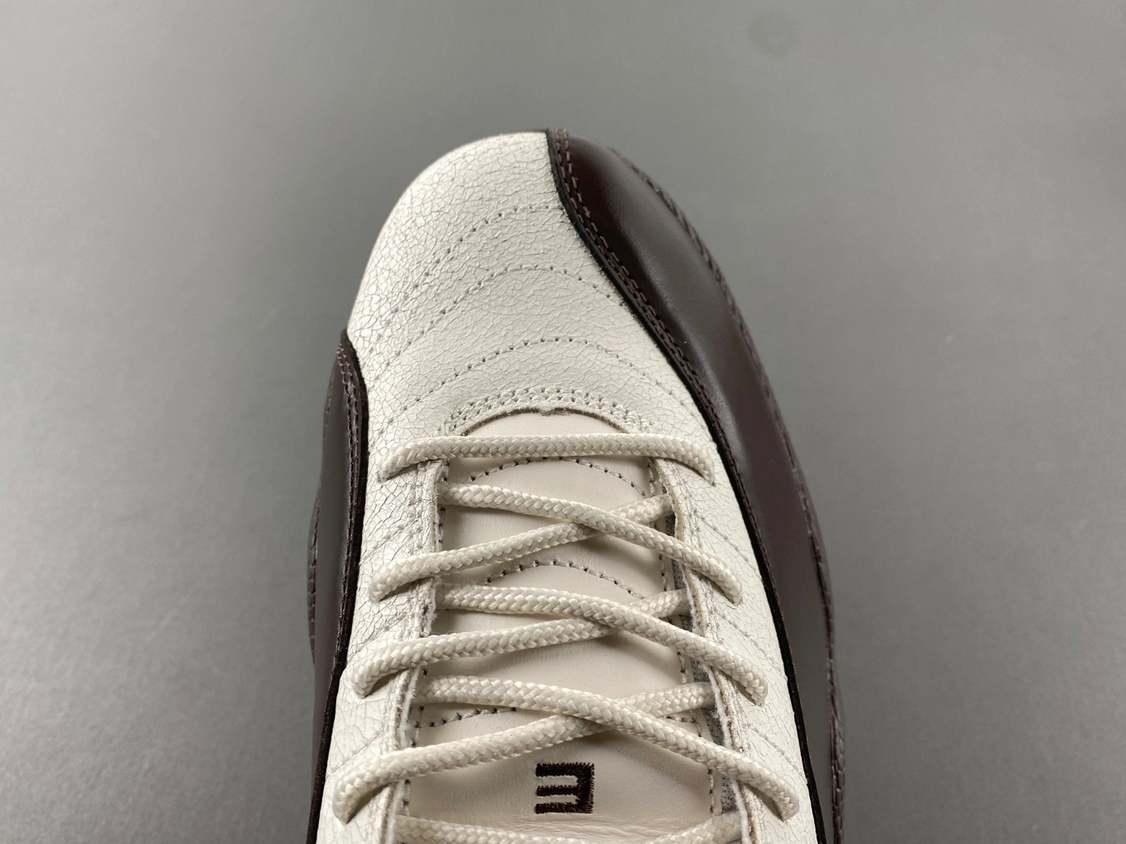 SoleFly x Air Jordan 12  FZ5026-100