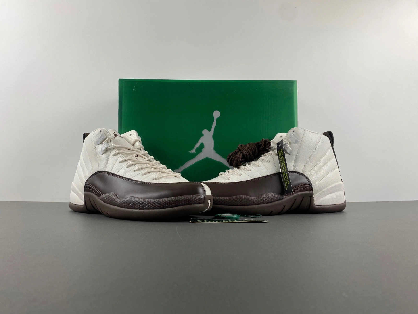SoleFly x Air Jordan 12  FZ5026-100