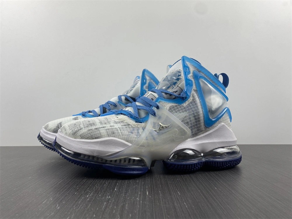 Space Jam X LeBron 19 EP 'Sweatsuit' - Nike - DC9342 100