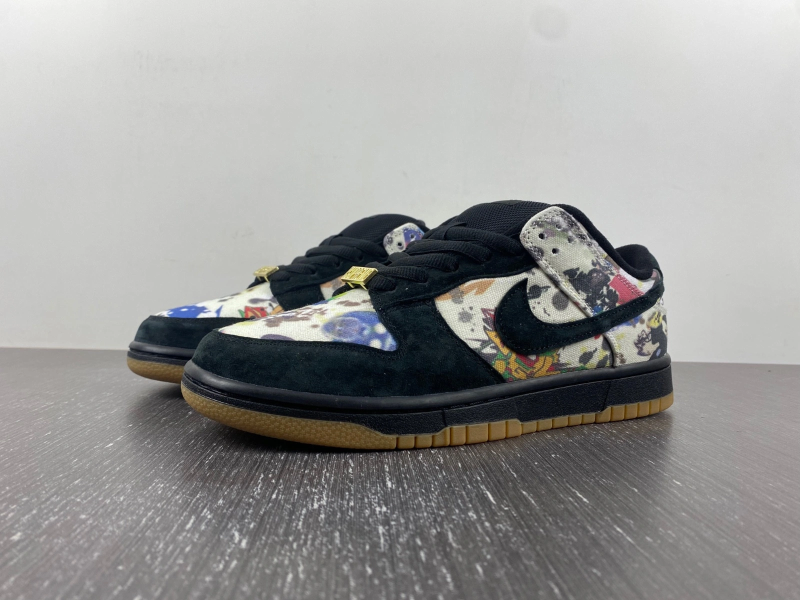 Supreme x Nike SB Dunk Low Rammellzee FD8778-001