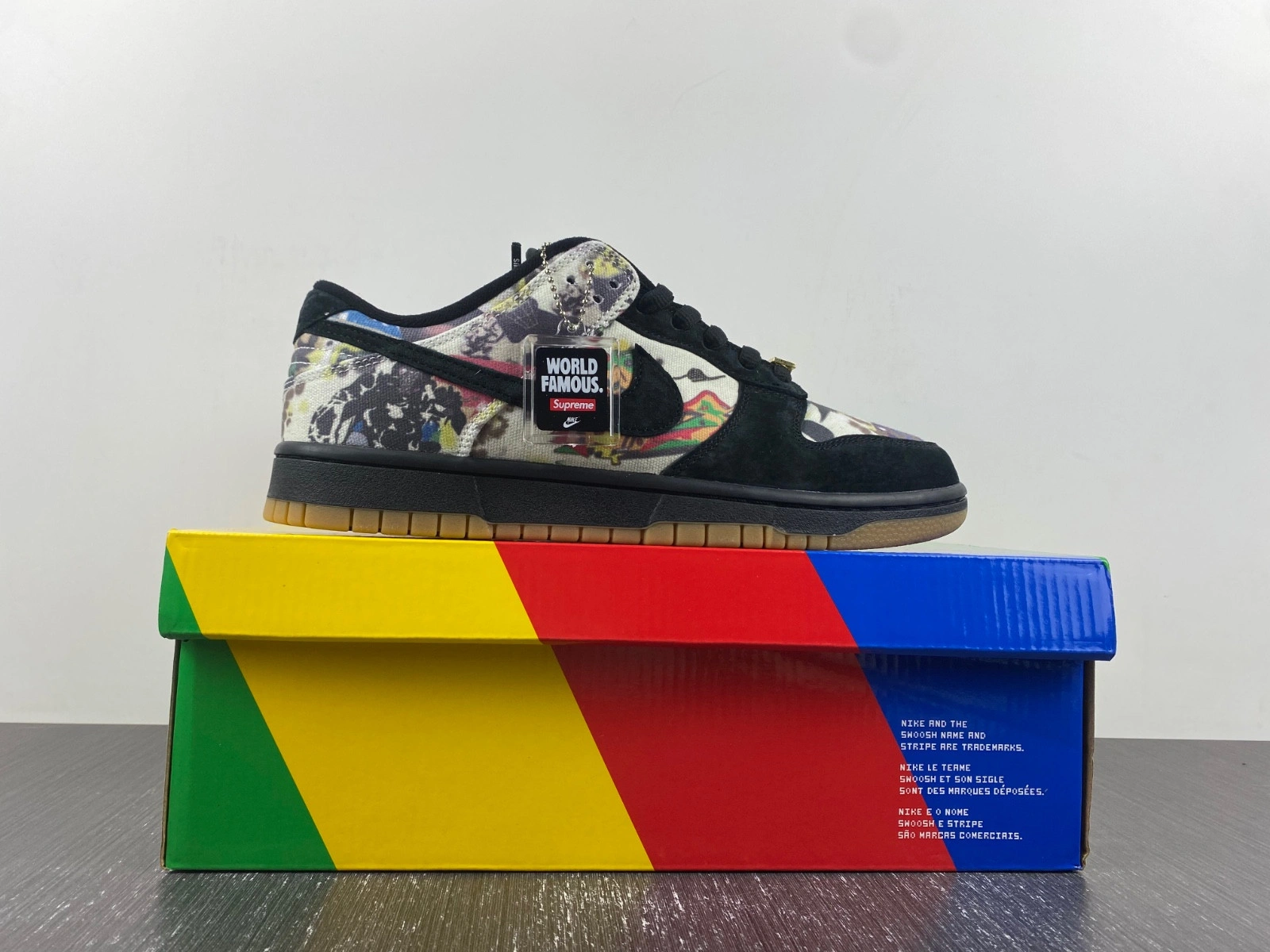 Supreme x Nike SB Dunk Low Rammellzee FD8778-001
