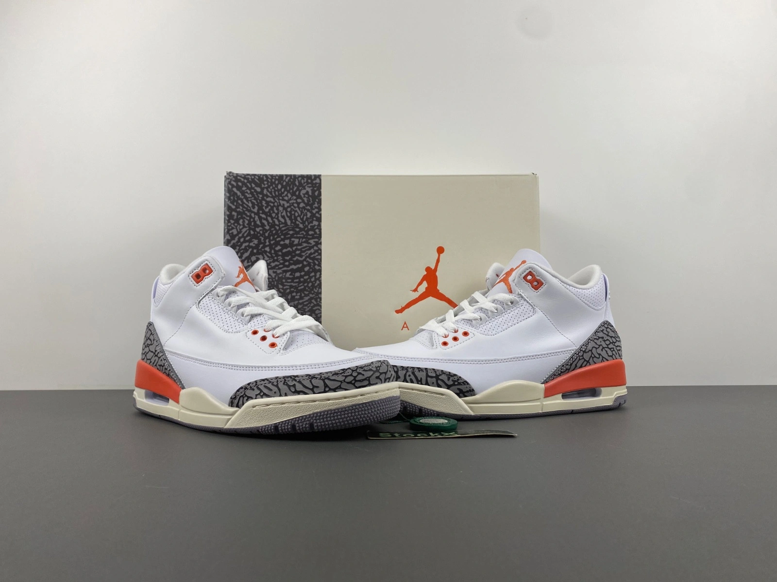 The Air Jordan 3 “Georgia Peach”  CK9246-121