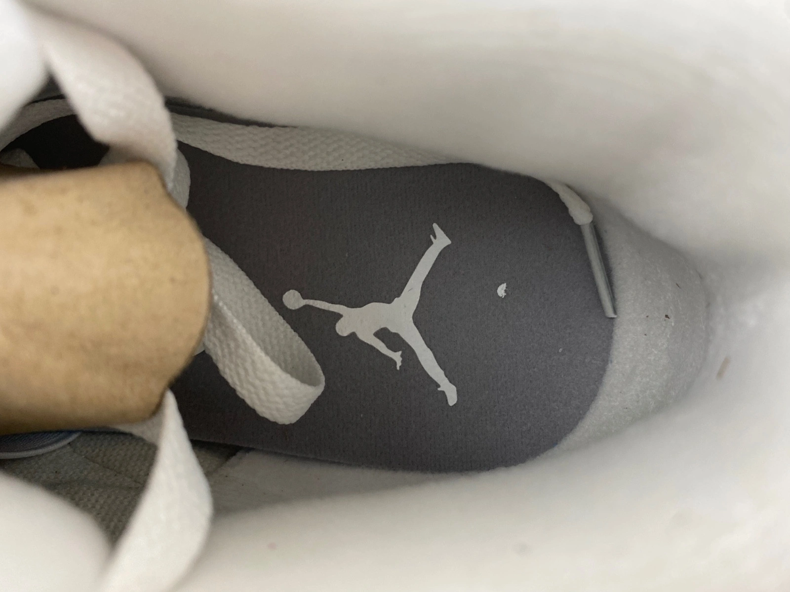The Air Jordan 3 “Georgia Peach”  CK9246-121