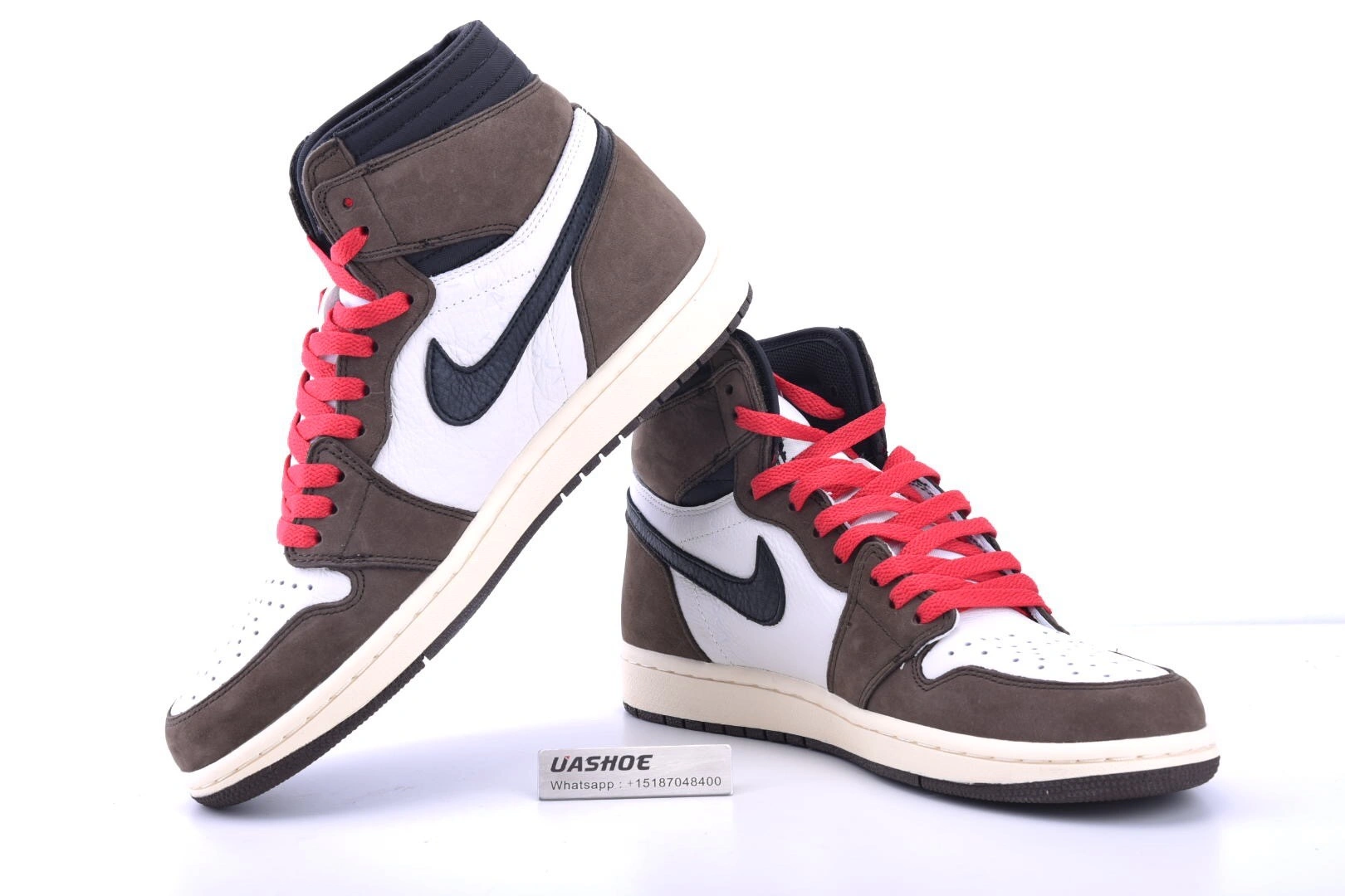 Travis Scott Air Jordan 1 CD4487-100