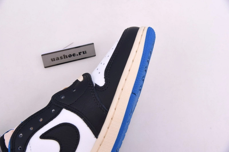 Travis Scott Fragment Air Jordan 1 Low DM7866-140
