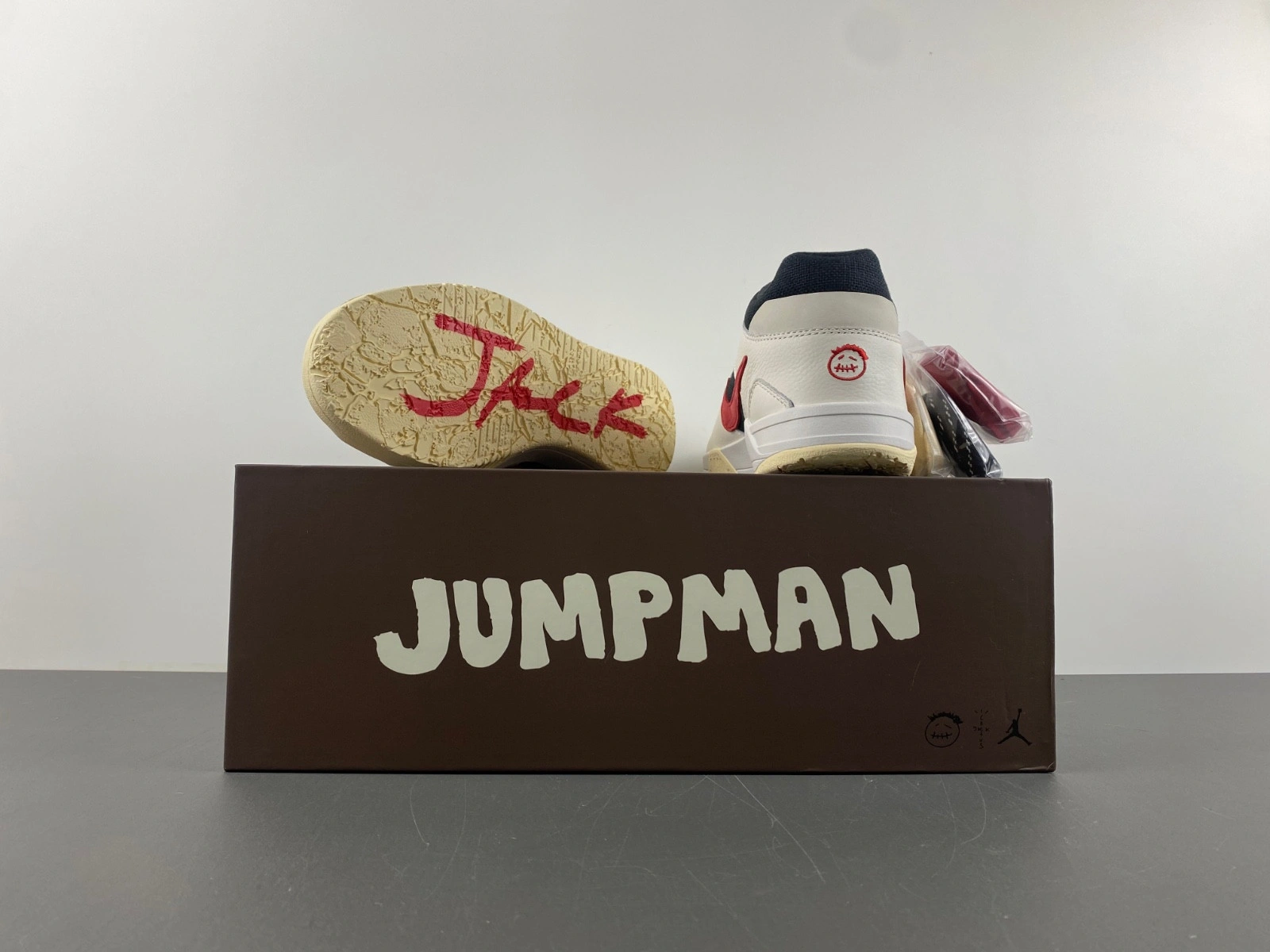 Travis Scott Jordan Jumpman Jack FZ8117-101
