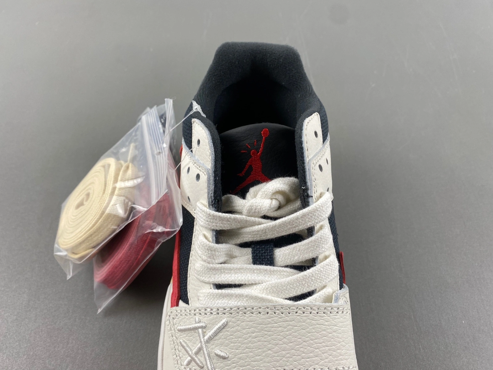 Travis Scott Jordan Jumpman Jack FZ8117-101