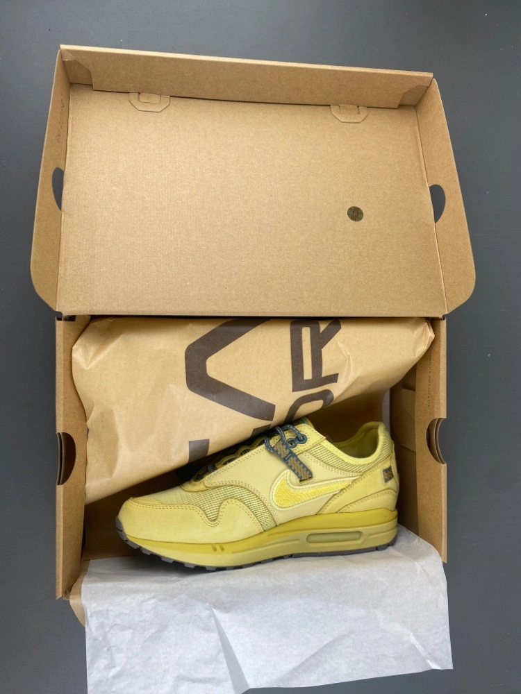 Travis Scott Nike Air Max 1 Wheat DO9392-700