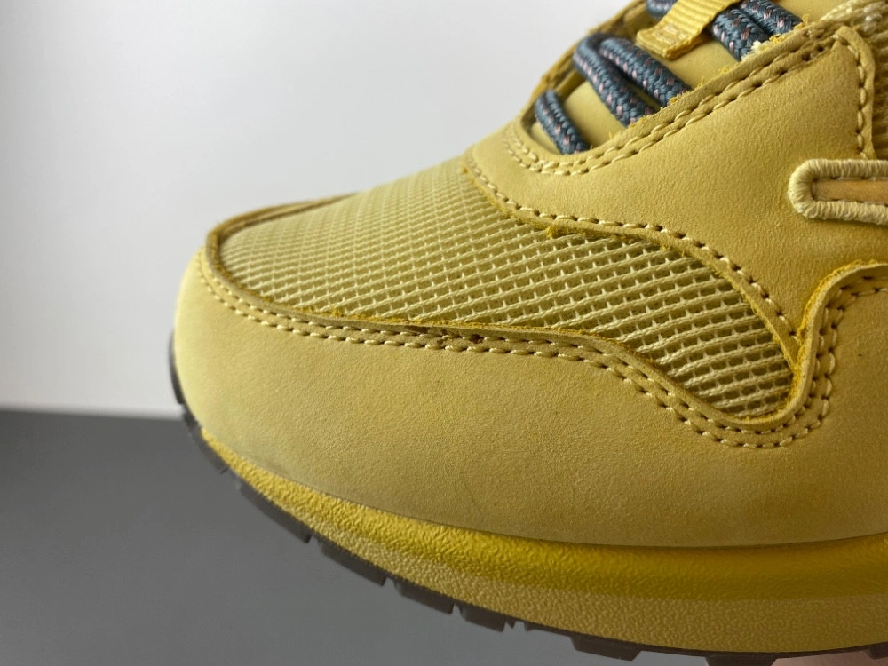 Travis Scott Nike Air Max 1 Wheat DO9392-700