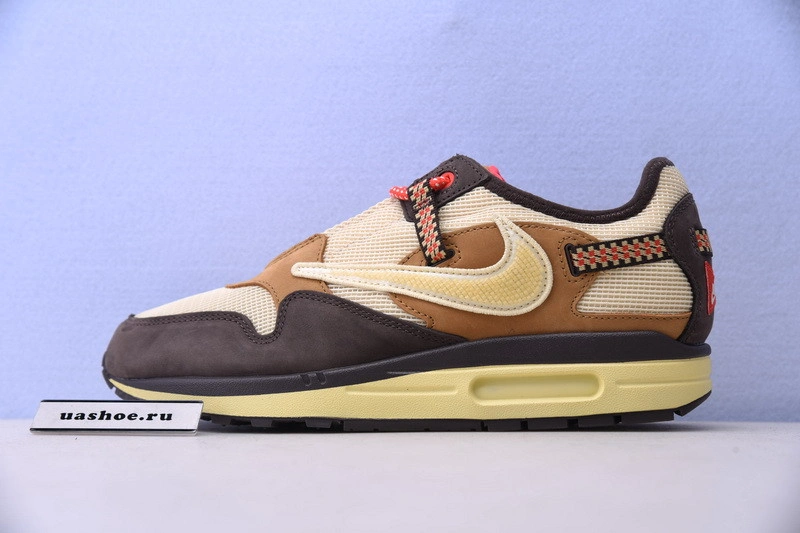 Travis Scott Nike Air Max 1 do9392-200