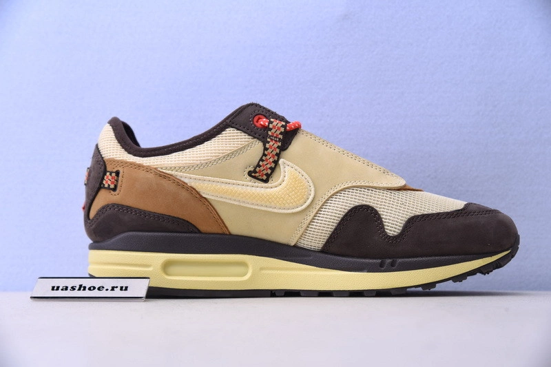 Travis Scott Nike Air Max 1 do9392-200