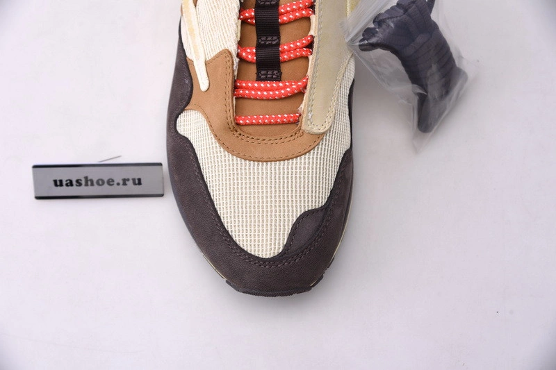 Travis Scott Nike Air Max 1 do9392-200