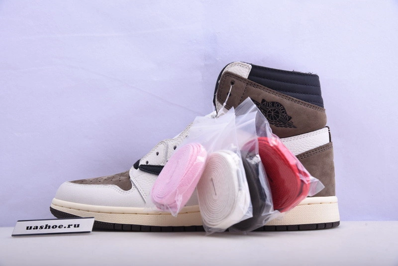 Travis Scott x Air Jordan 1  CD4487-101