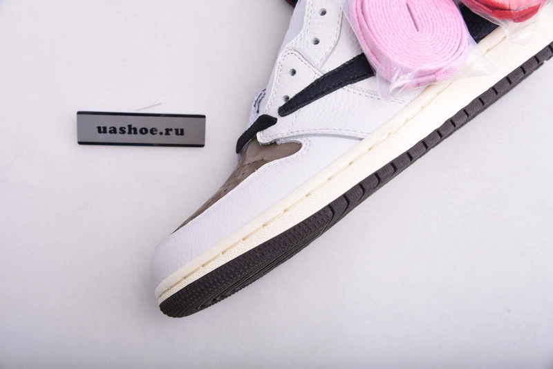 Travis Scott x Air Jordan 1  CD4487-101