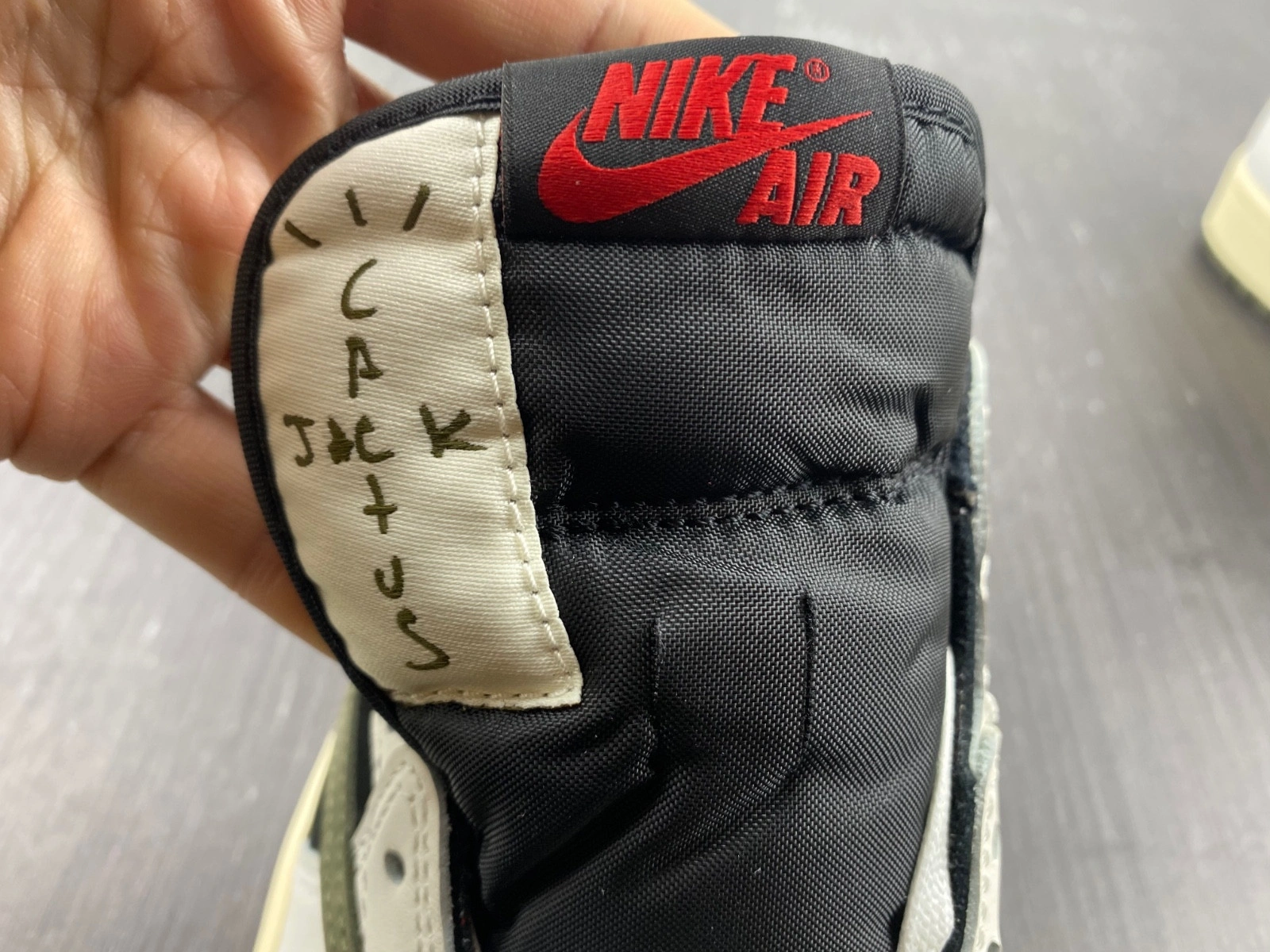 Travis Scott x Air Jordan 1 Low OG Olive DZ4137-106