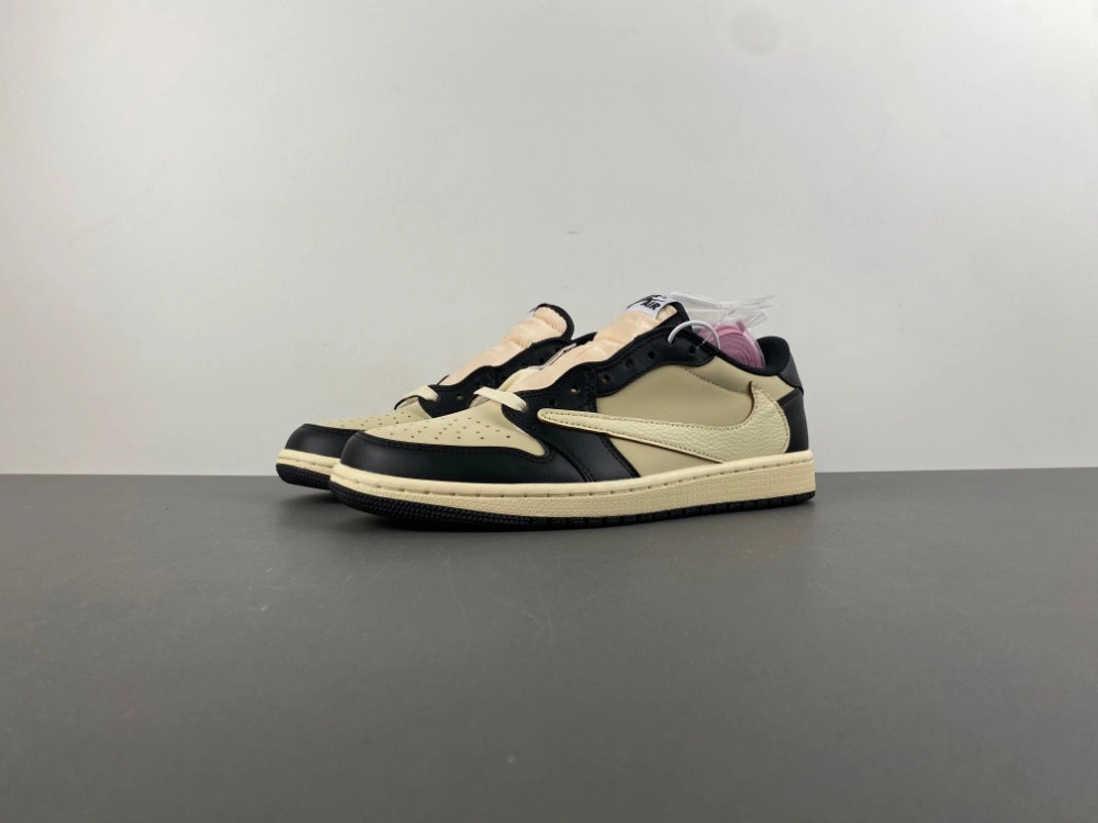 Travis Scott x Air Jordan 1 Low OG Pale Vanilla DM7866-201