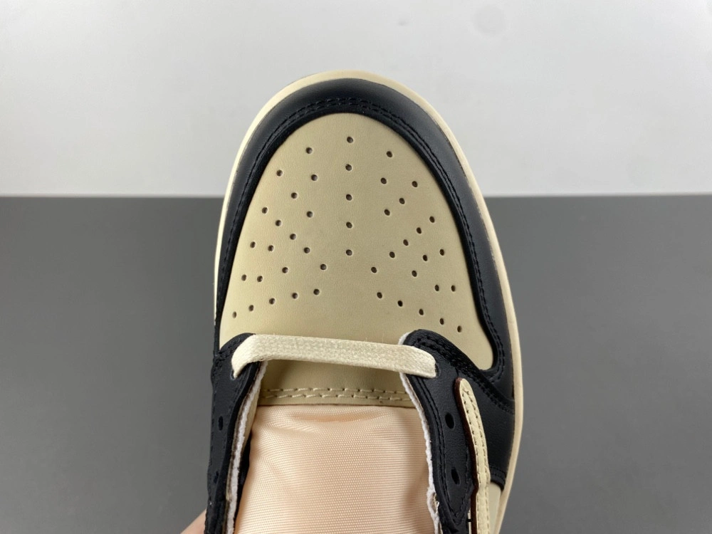 Travis Scott x Air Jordan 1 Low OG Pale Vanilla DM7866-201