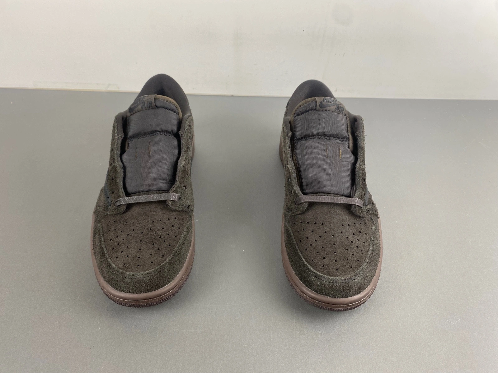 Travis Scott x Air Jordan 1 Low OG Velvet Brown DM7866-202