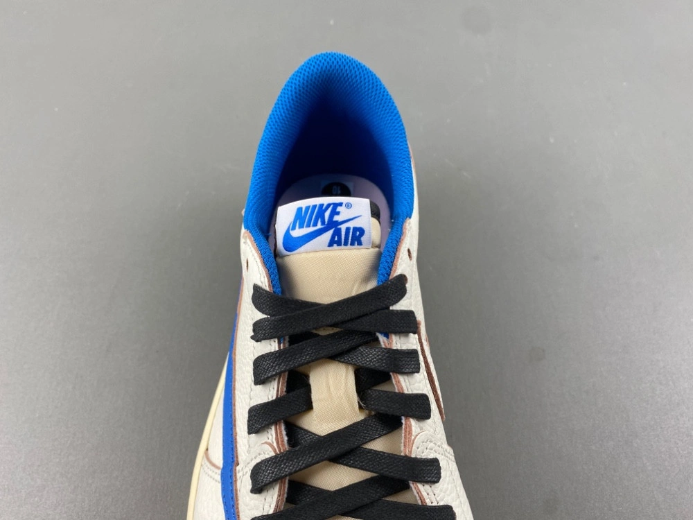 Travis Scott x Fragment x Air Jordan 1 Low OG DM7866-104