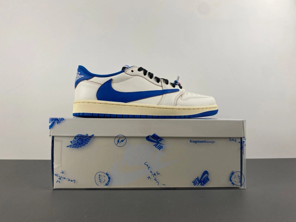 Travis Scott x Fragment x Air Jordan 1 Low OG DM7866-104