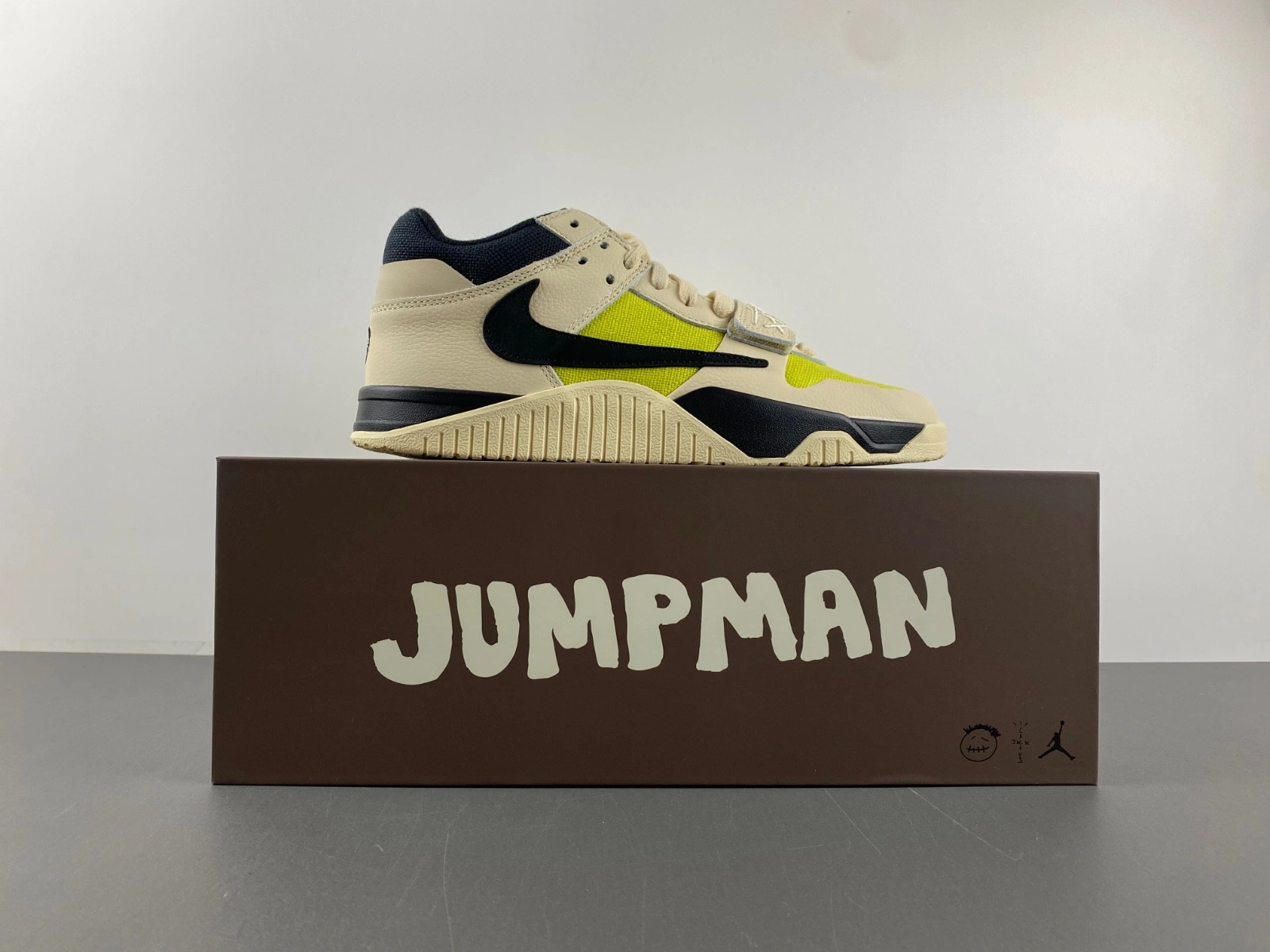 Travis Scott x Jordan Jumpman Jack TR “Bright Cactus FZ8117-102