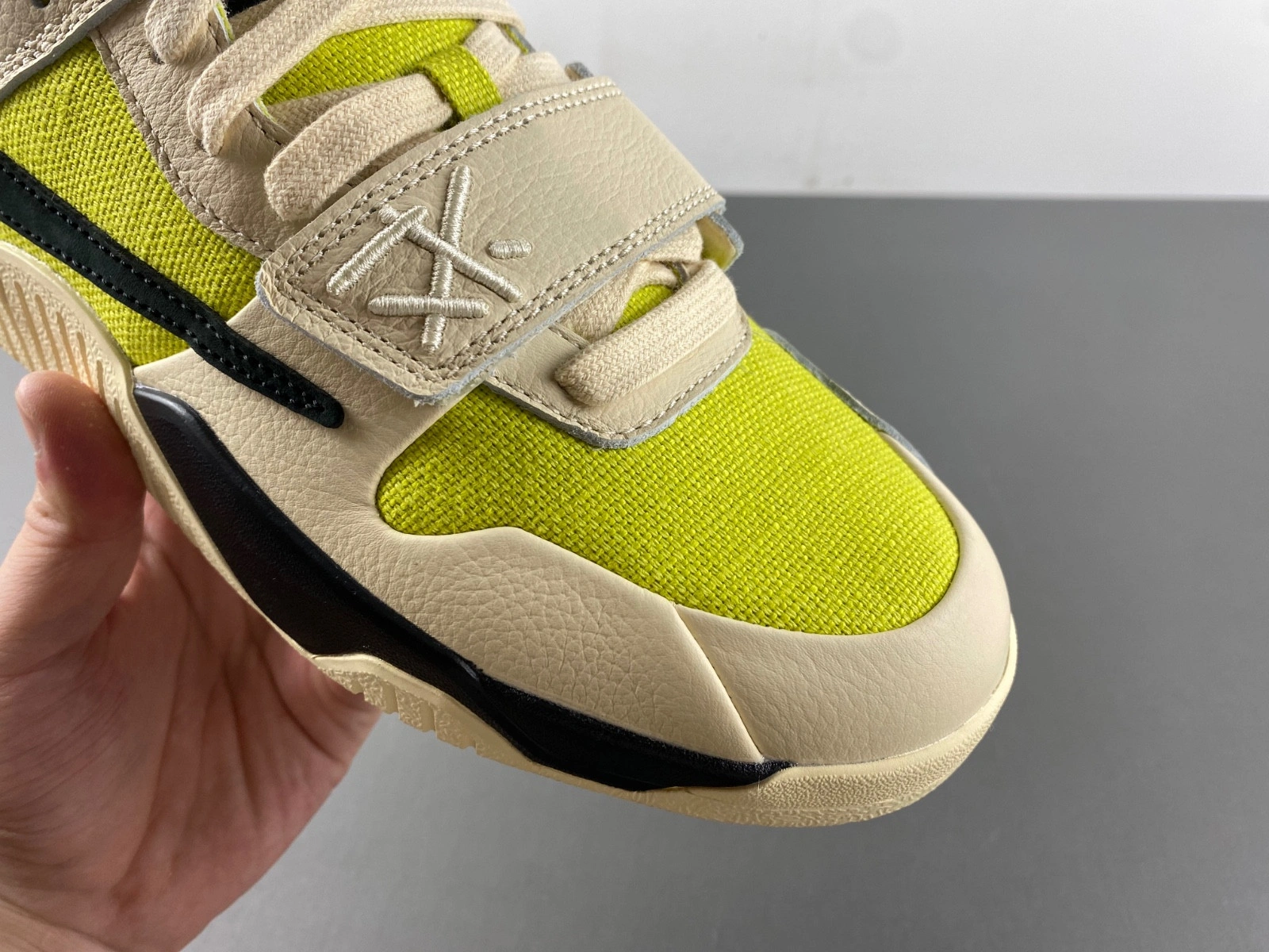 Travis Scott x Jordan Jumpman Jack TR “Bright Cactus FZ8117-102