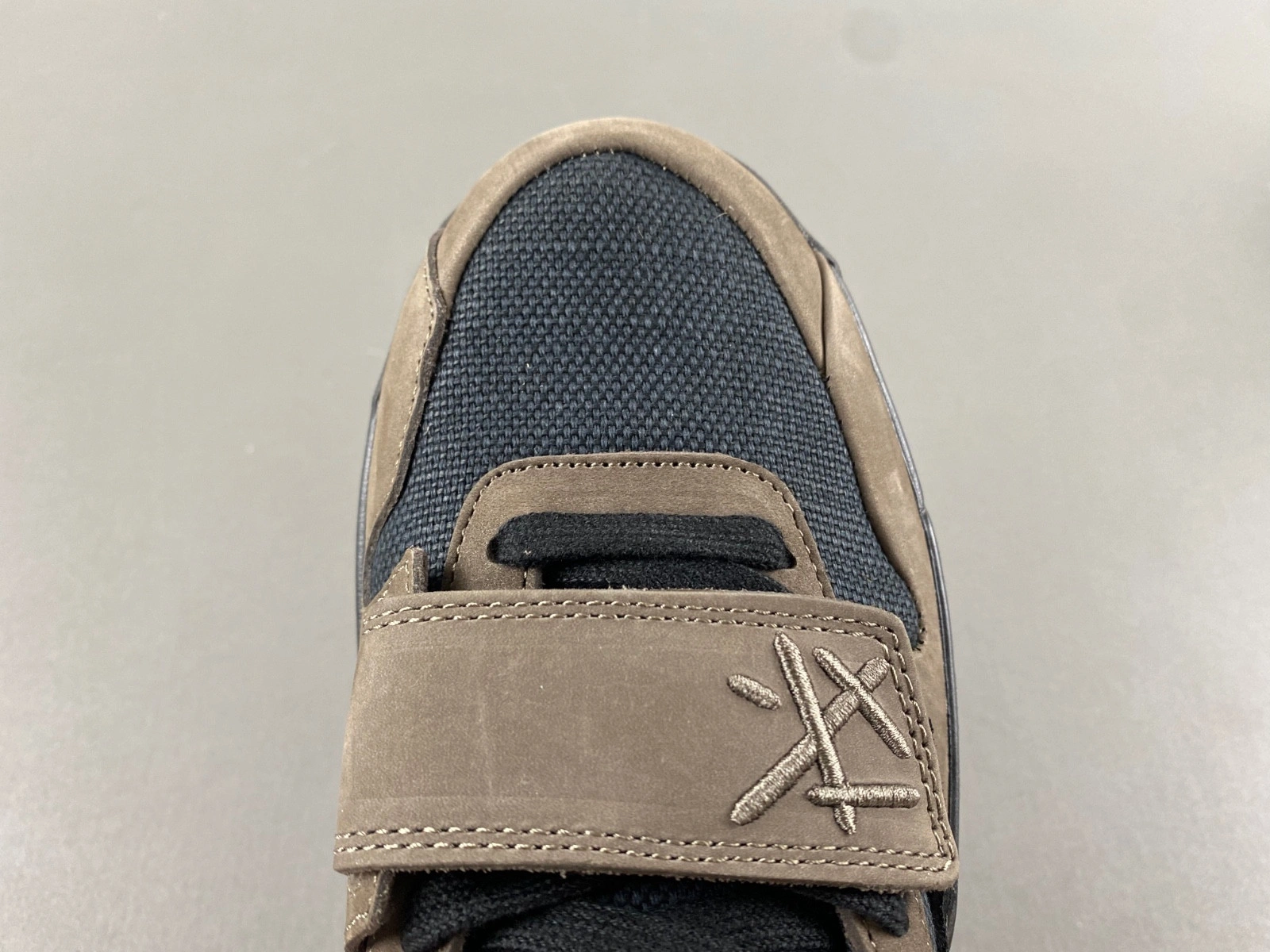 Travis Scott x Jordan Jumpman Jack TR “Dark Mocha”  FZ8117-201