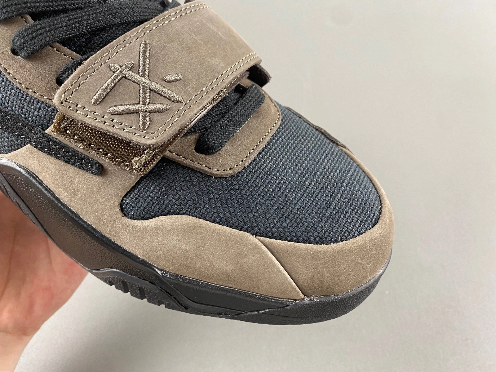 Travis Scott x Jordan Jumpman Jack TR “Dark Mocha”  FZ8117-201