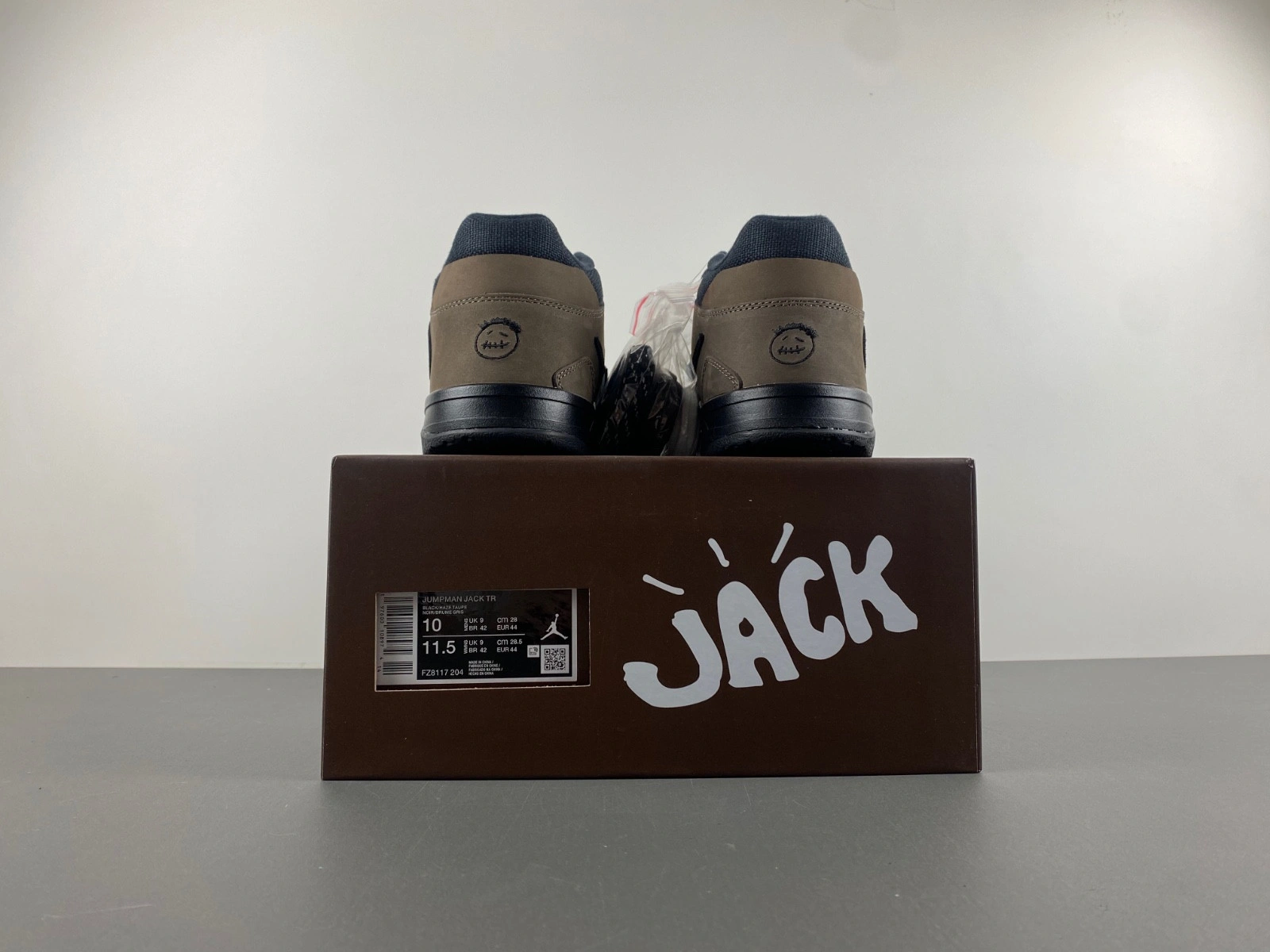 Travis Scott x Jordan Jumpman Jack TR “Dark Mocha”  FZ8117-201