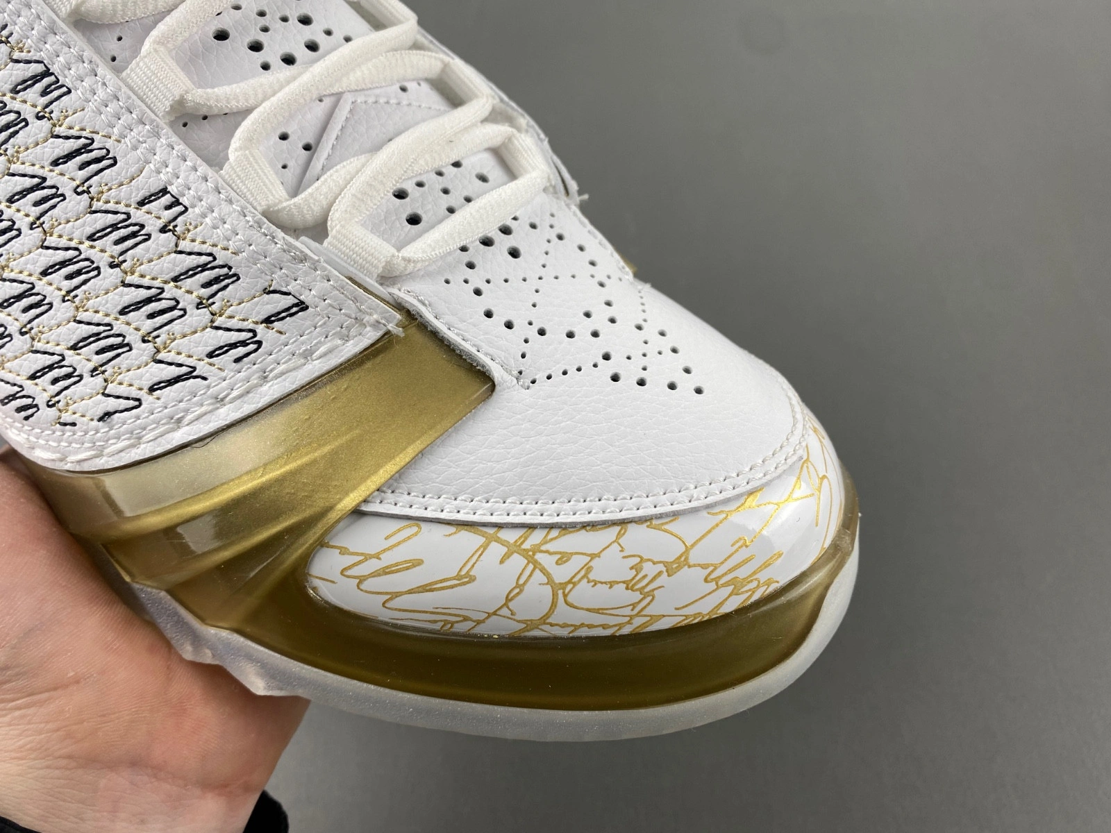 Trophy Room x Air Jordan 23 Retro 'White' 853336-123