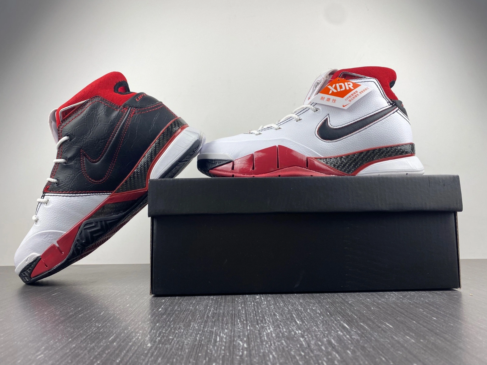 Undefeated x Nike Kobe 1 ZK1 AQ2728-102