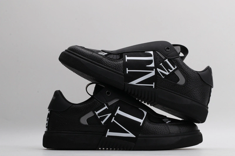 VALEN1N0 sneaker
