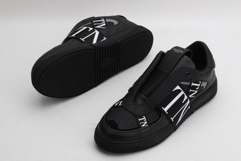 VALEN1N0 sneaker
