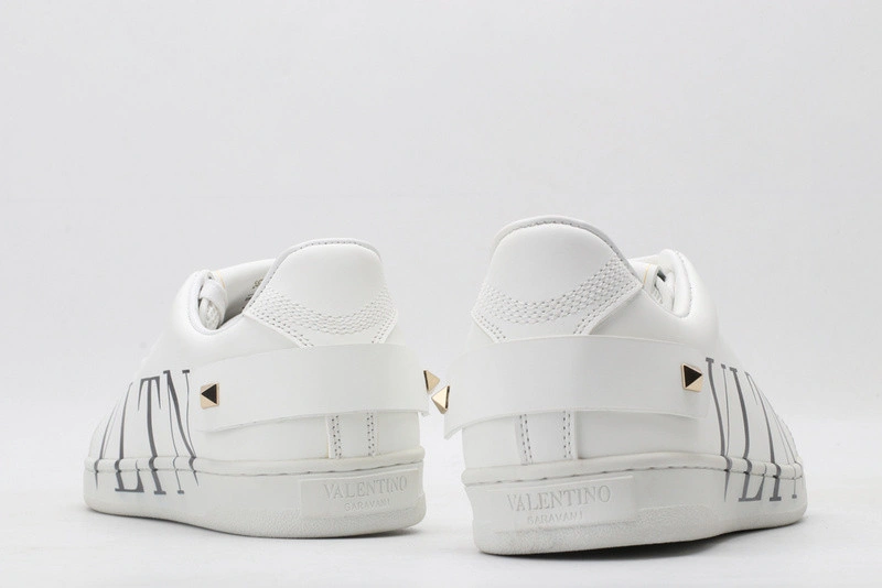 VALEN1N0 sneaker