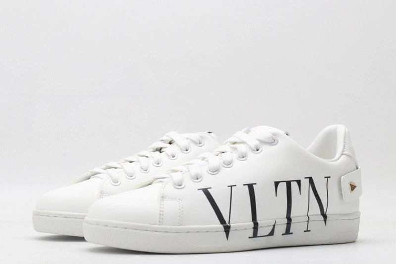 VALEN1N0 sneaker