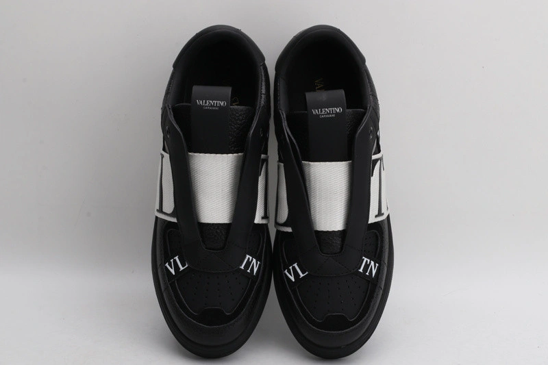 VALEN1N0 sneaker