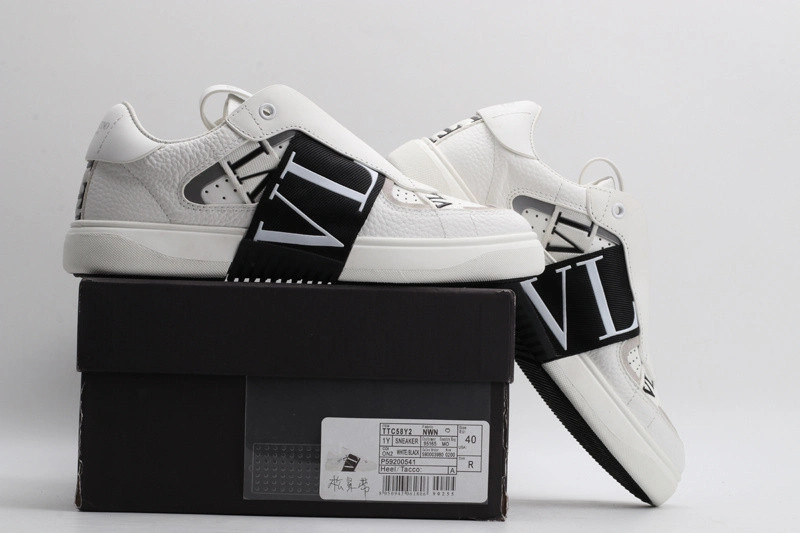 VALEN1N0 sneaker