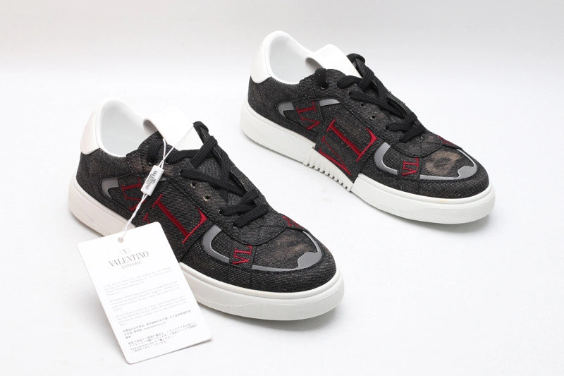 VALEN1N0 sneaker